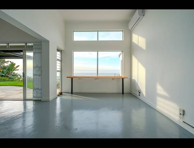 5 BEDROOM FREESTANDING FOR SALE IN BALLITO CENTRAL